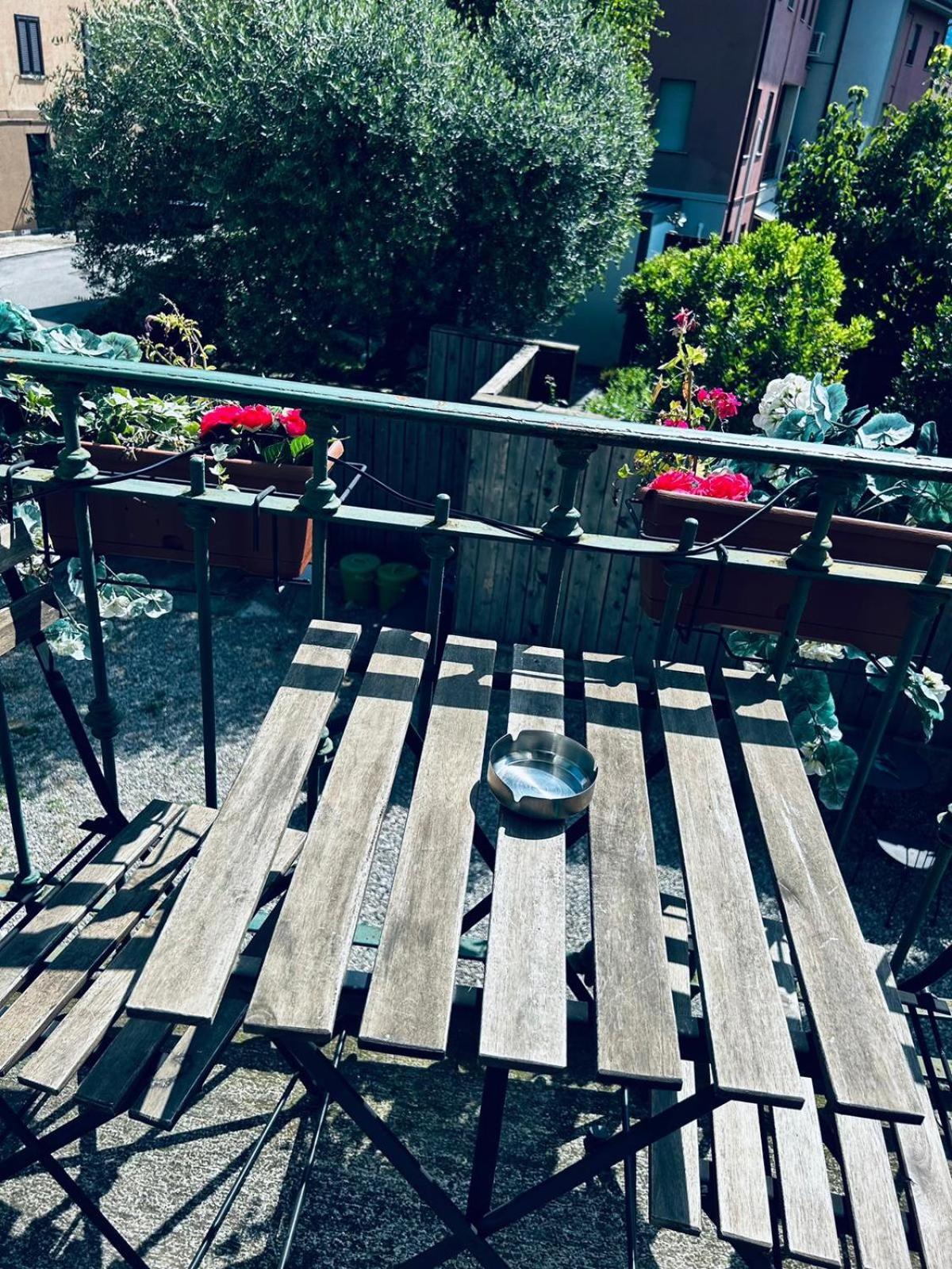 Casa Ortensia Blu Maslianico Luaran gambar